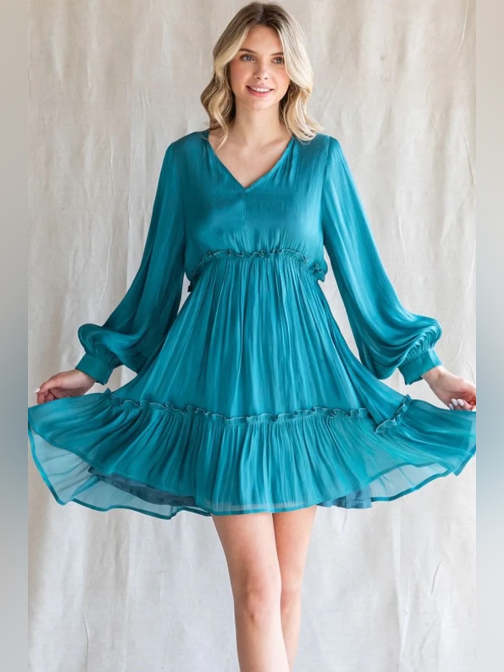 Elegant Long Sleeve Tiered Mini Dress NEW